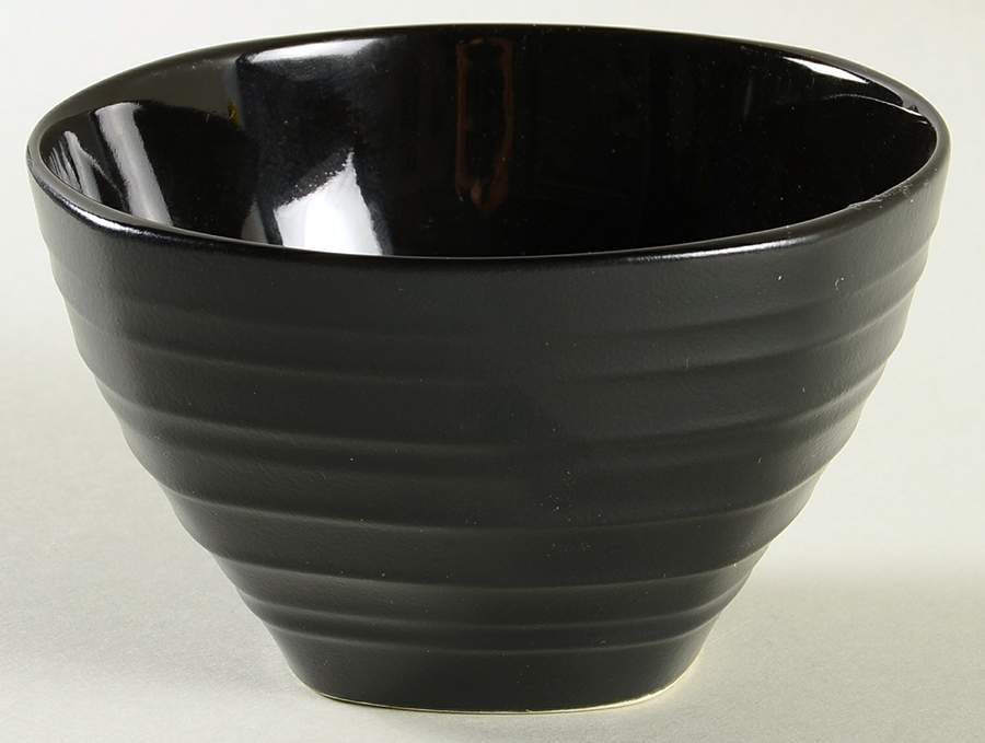 Swirl Square Black Fruit/Dessert (Sauce) Bowl by Mikasa-1