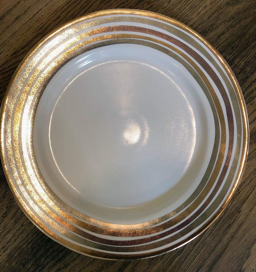 Palio Dinner Plate by Michael Wainwright-1