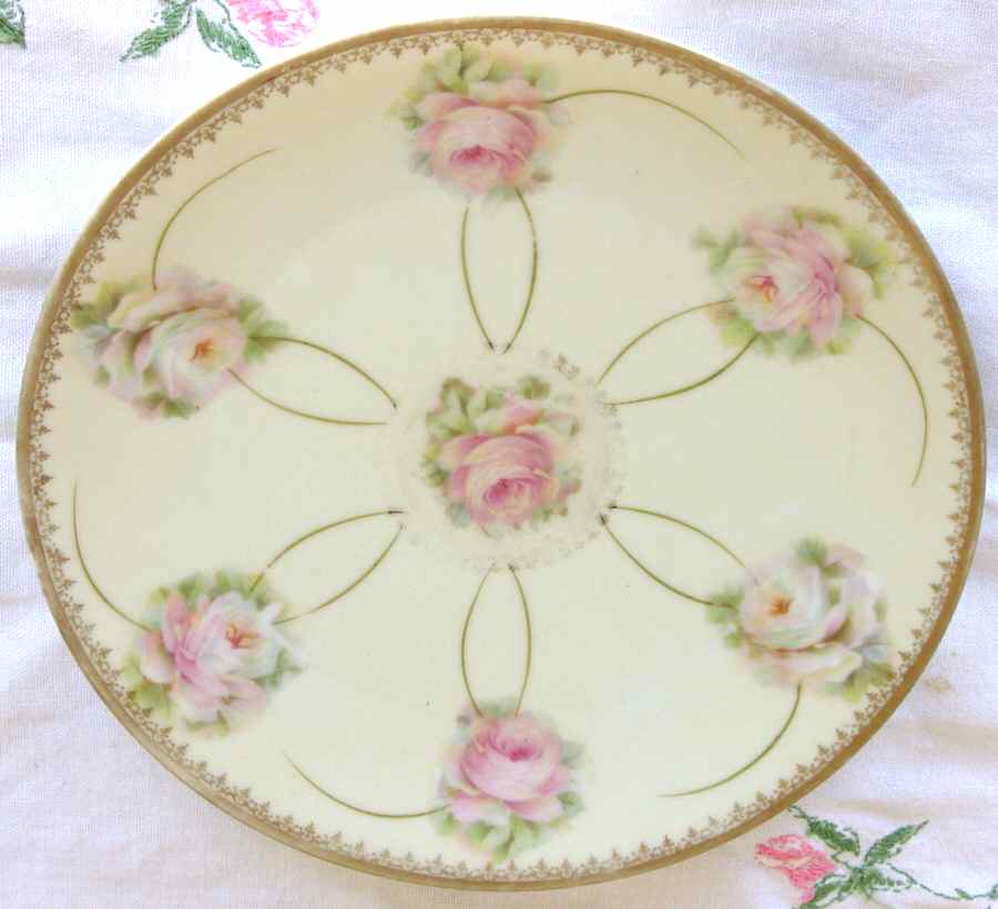 MUE147 Dinner Plate by Paul Muller-1
