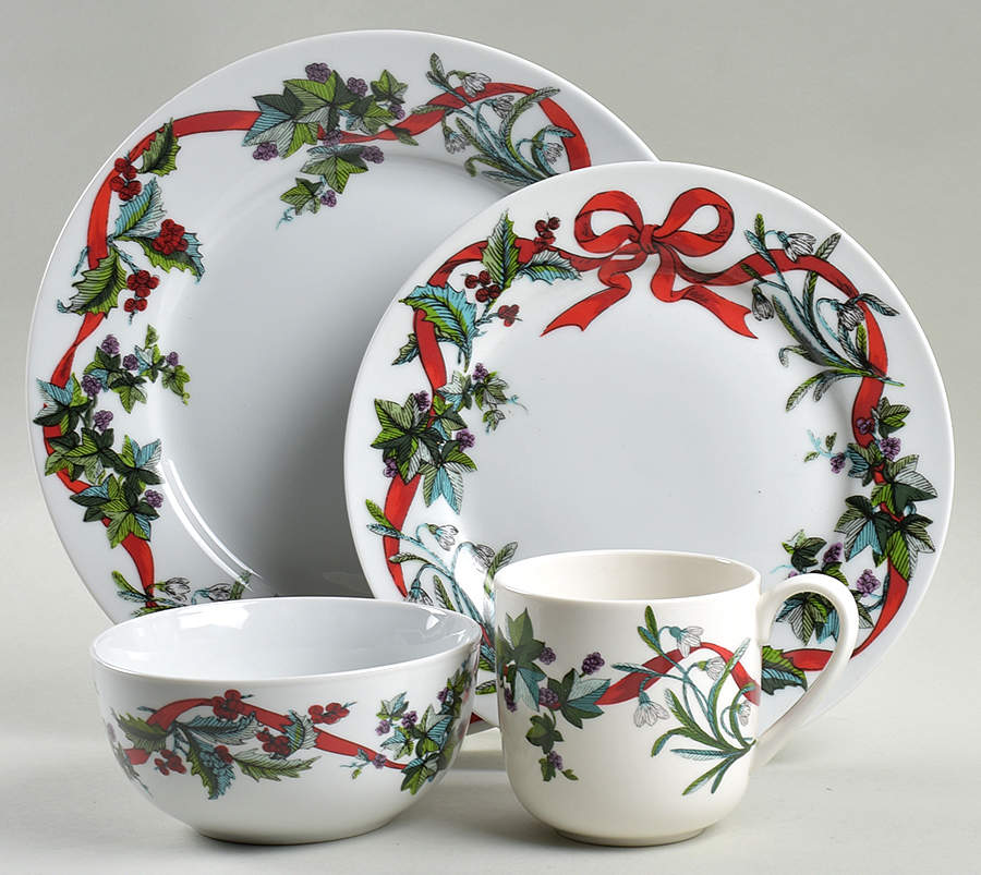 Holiday Garden 4 Piece Place Setting by Martha Stewart-1