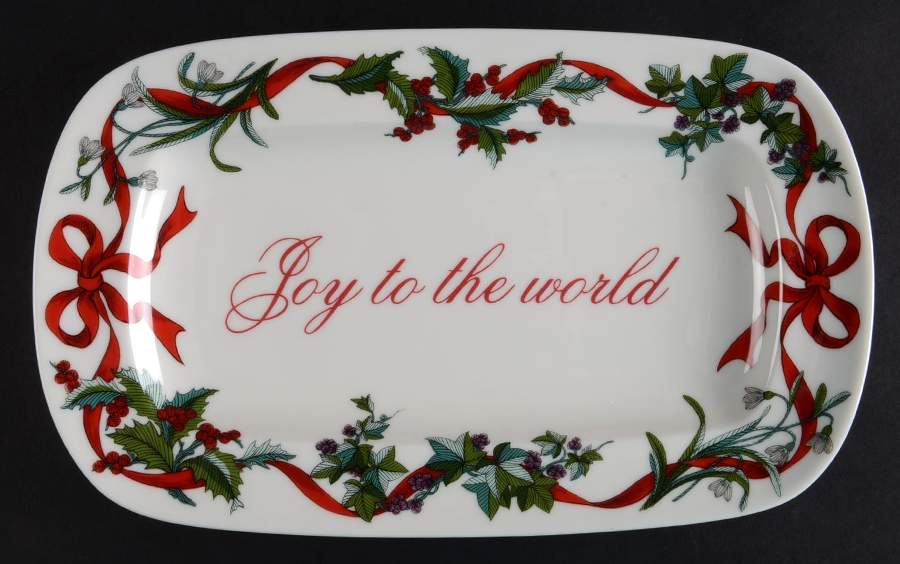 Holiday Garden 11" Oval Serving Platter by Martha Stewart-1
