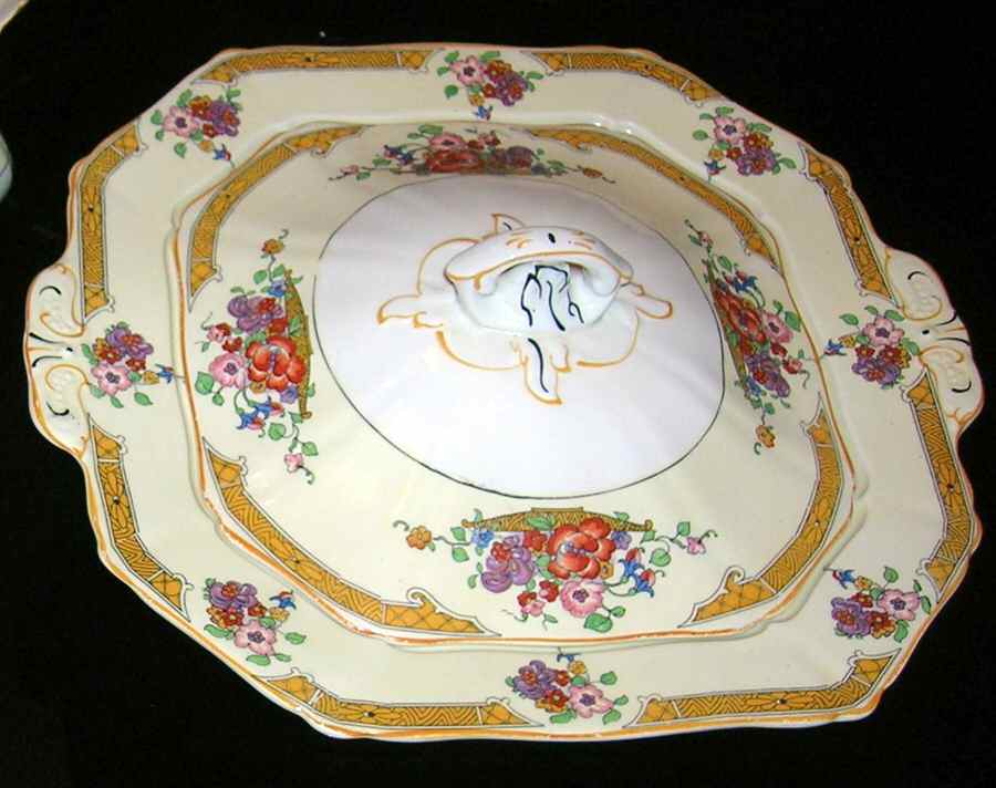 Elgin Harmony Shape Round Covered Vegetable by Alfred Meakin-1