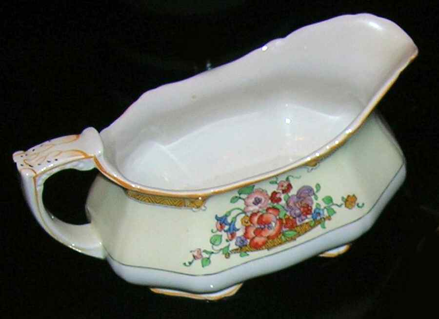 Elgin Harmony Shape Creamer by Alfred Meakin-1