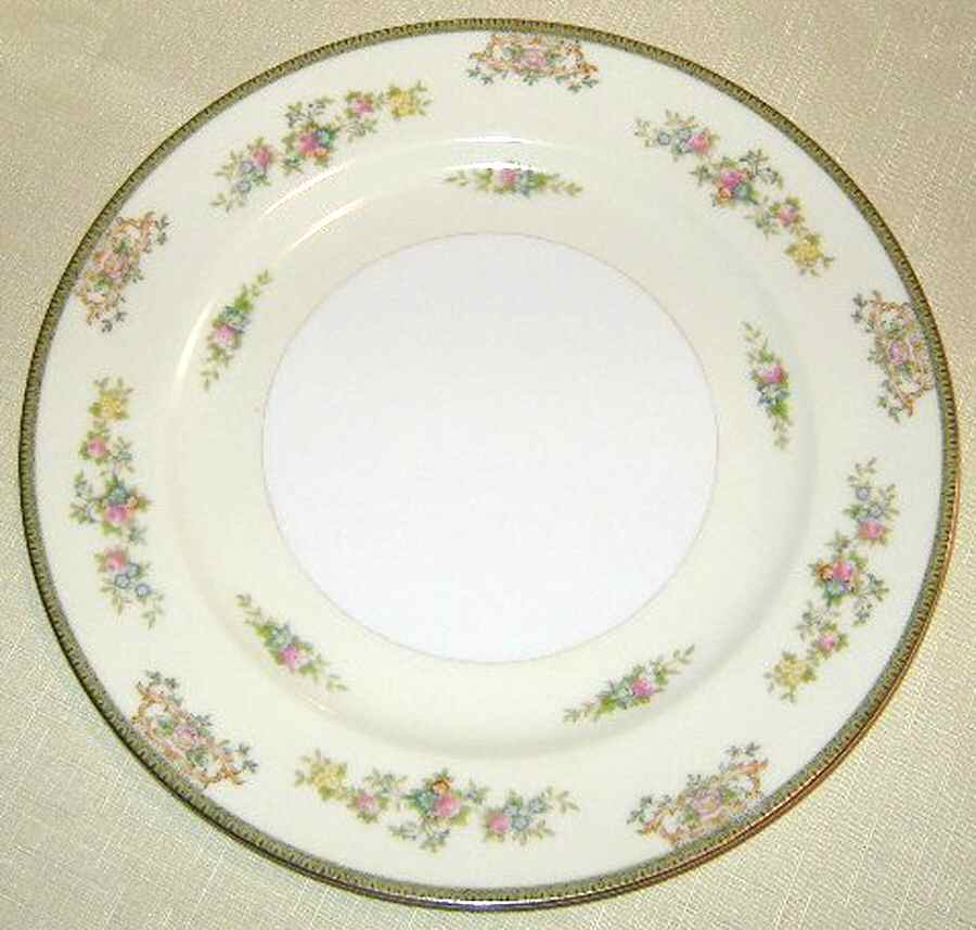 MEI1066 Dinner Plate by Meito-1