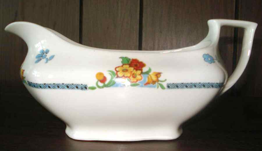 Summer Gravy Boat by Alfred Meakin-1