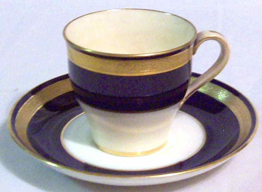 G9074 Flat Demitasse Cup & Saucer Set by Minton-1