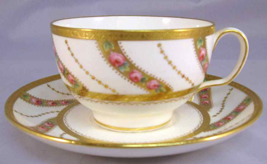 H94 Footed Cup & Saucer Set by Minton-1