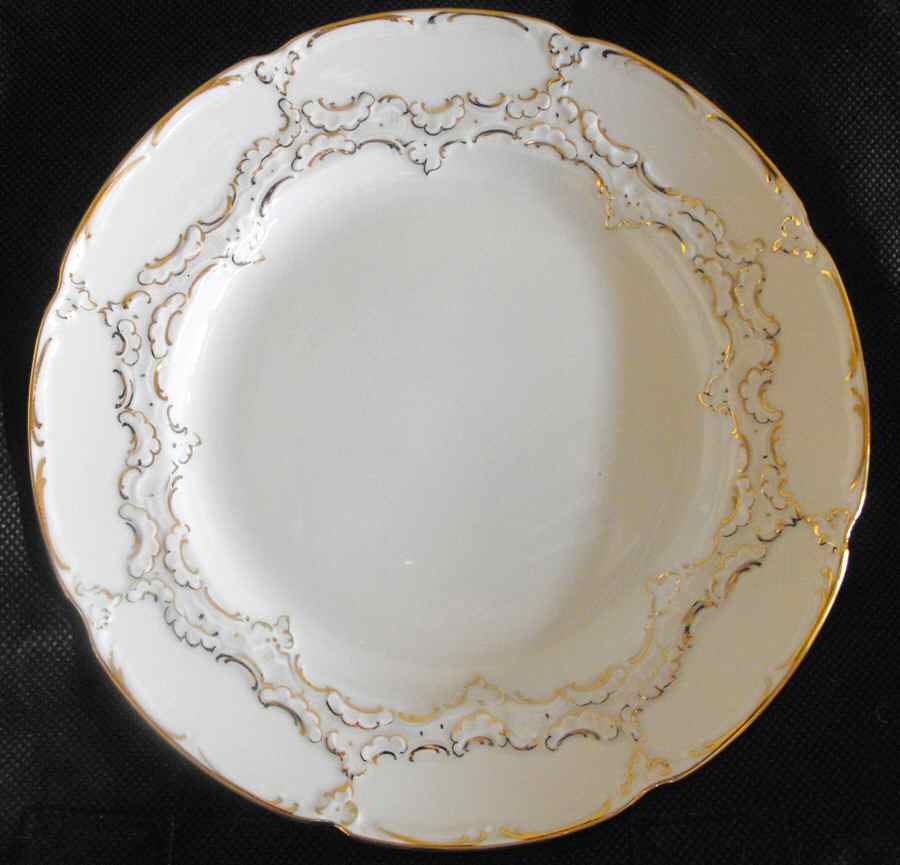 MSS167 Dessert/Pie Plate by Meissen (Germany)-1