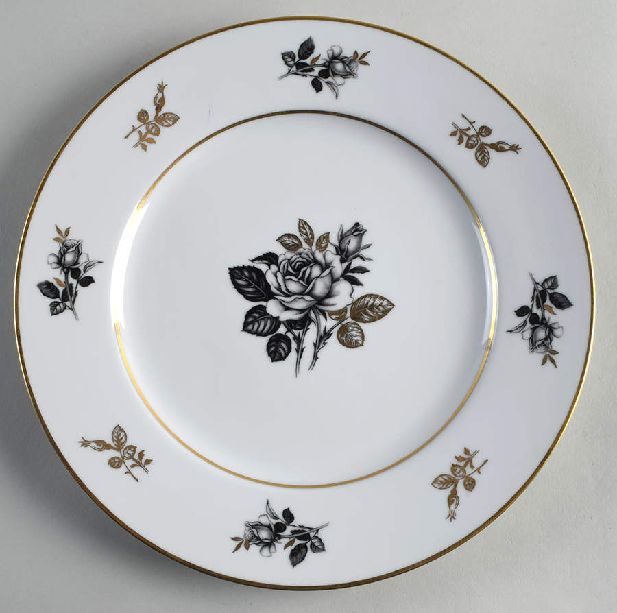 Monte Cristo Dinner Plate by Mikado-1