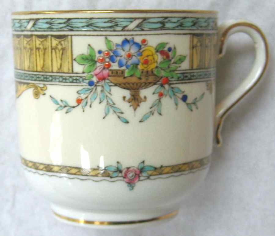 H3802 Footed Demitasse Cup by Minton-1