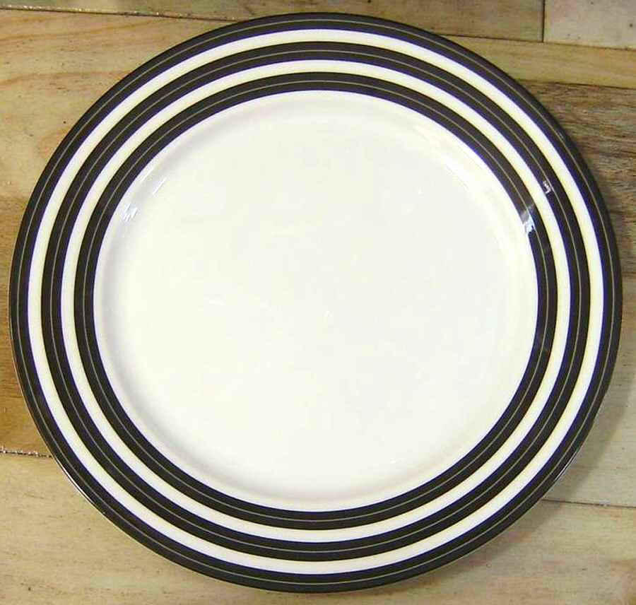 Allegro Black Dinner Plate by Maxwell & Williams-1
