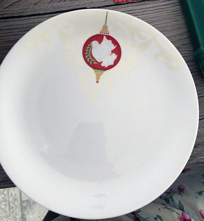 Baubles Dinner Plate by Maxwell & Williams-1