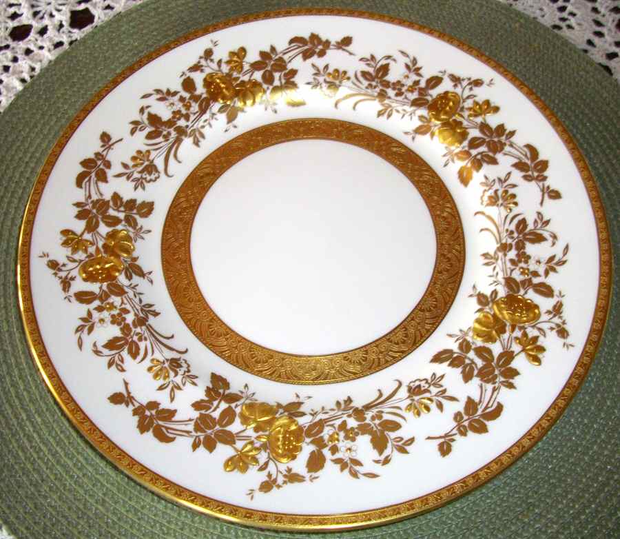 M266 Dinner Plate by Minton-1