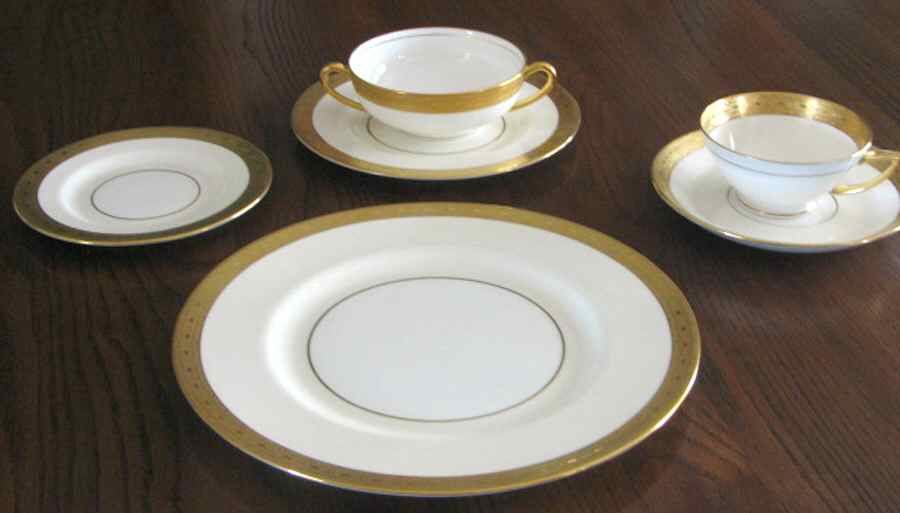 H4523 Bread & Butter Plate by Minton-1