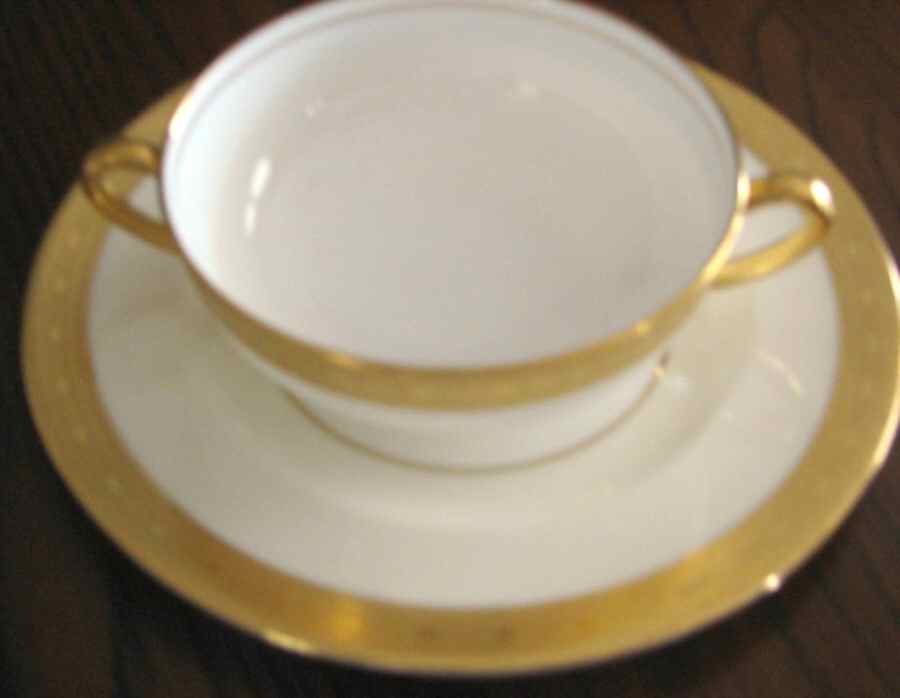H4523 Footed Cream Soup Bowl & Saucer Set by Minton-1
