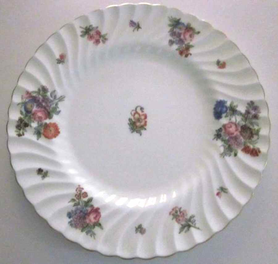 M269 Dinner Plate by Minton-1