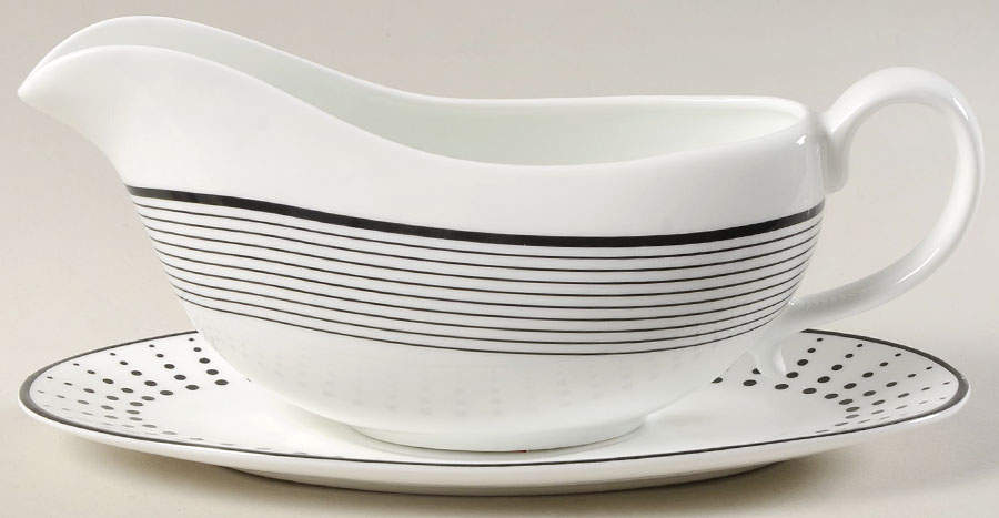 Cheers Gravy Boat & Underplate by Mikasa-1
