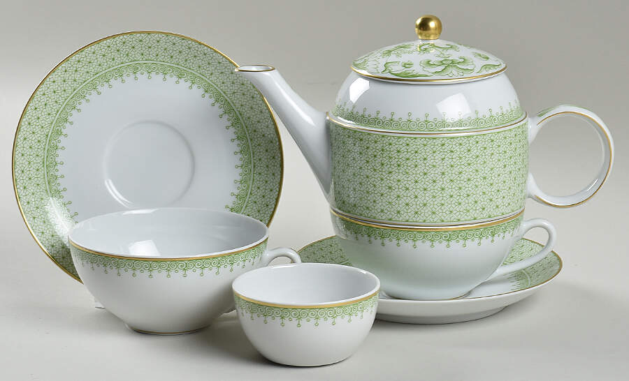 Green Apple Lace Tea for Two (Teapot, 2 Cup/Saucer, Tea Bag Holder) by Mottahedeh-1