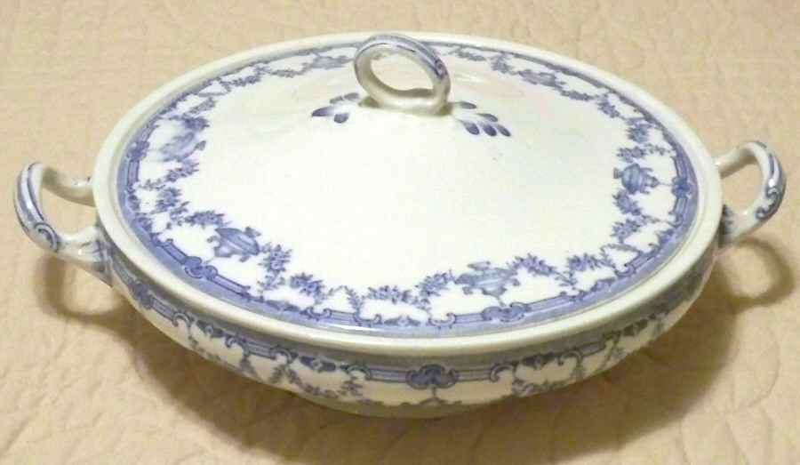 Boston Blue Round Covered Vegetable by J & G Meakin-1