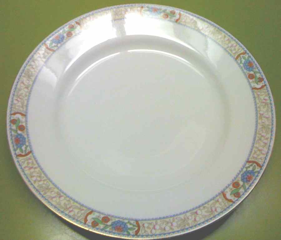 MEK301 Dinner Plate by J & G Meakin-1