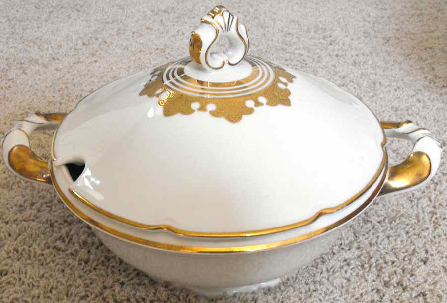 MIT290 Tureen &  Lid by Mitterteich-1