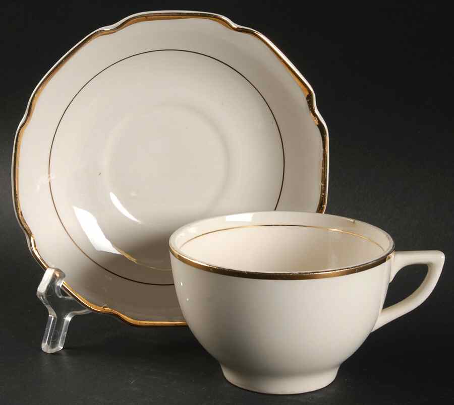 MTC112 Flat Cup & Saucer Set by Mount Clemens-1