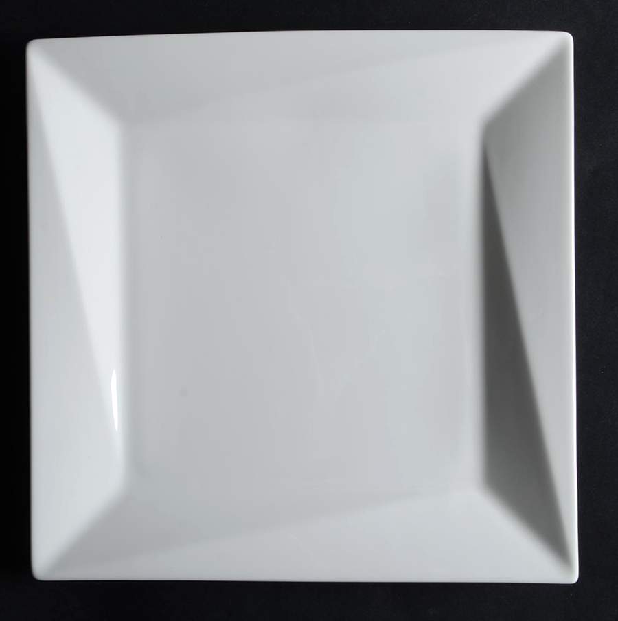 Sculpture White Dinner Plate by Mikasa-1