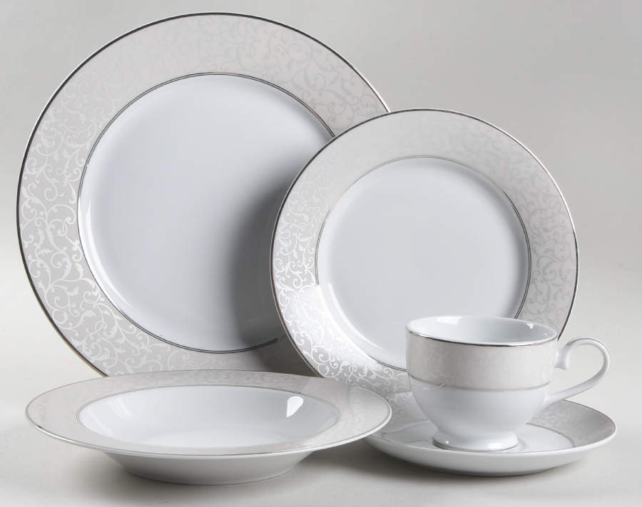 Parchment (China) 5 Piece Place Setting by Mikasa-1