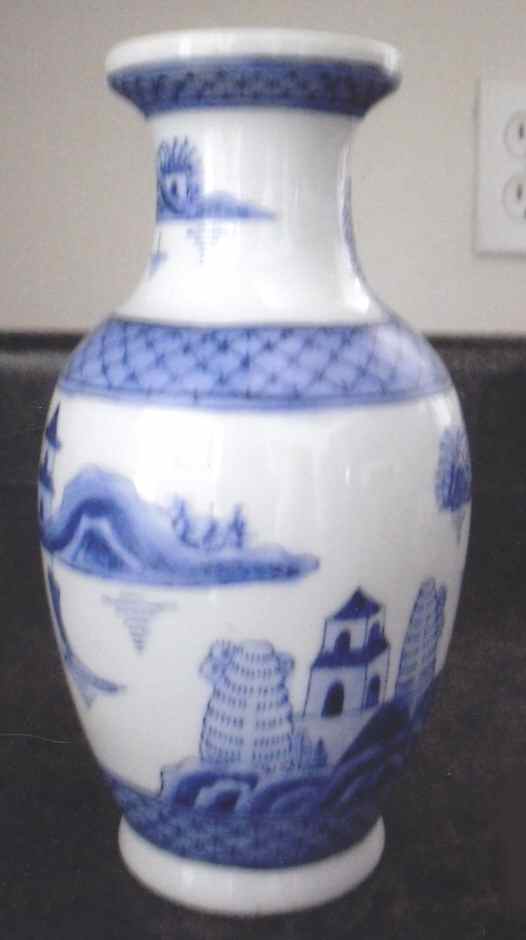 Old Canton Vase by Seymour Mann-1