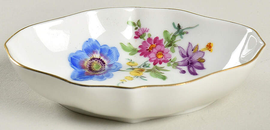 MSS180 Individual Salt Dip by Meissen (Germany)-1