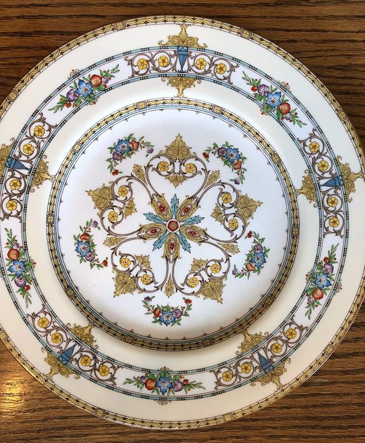 Windermere Dinner Plate by Minton-1