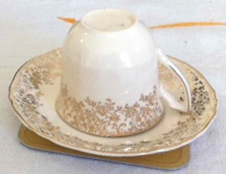 MEA348 Flat Cup & Saucer Set by Alfred Meakin-1