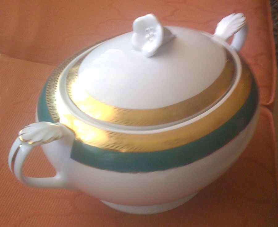 2420 Oval Tureen & Lid by Mitterteich-1