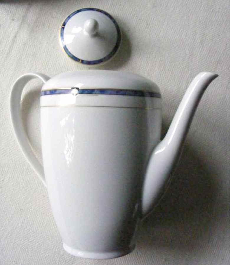 MIT301 Coffee Pot & Lid by Mitterteich-1