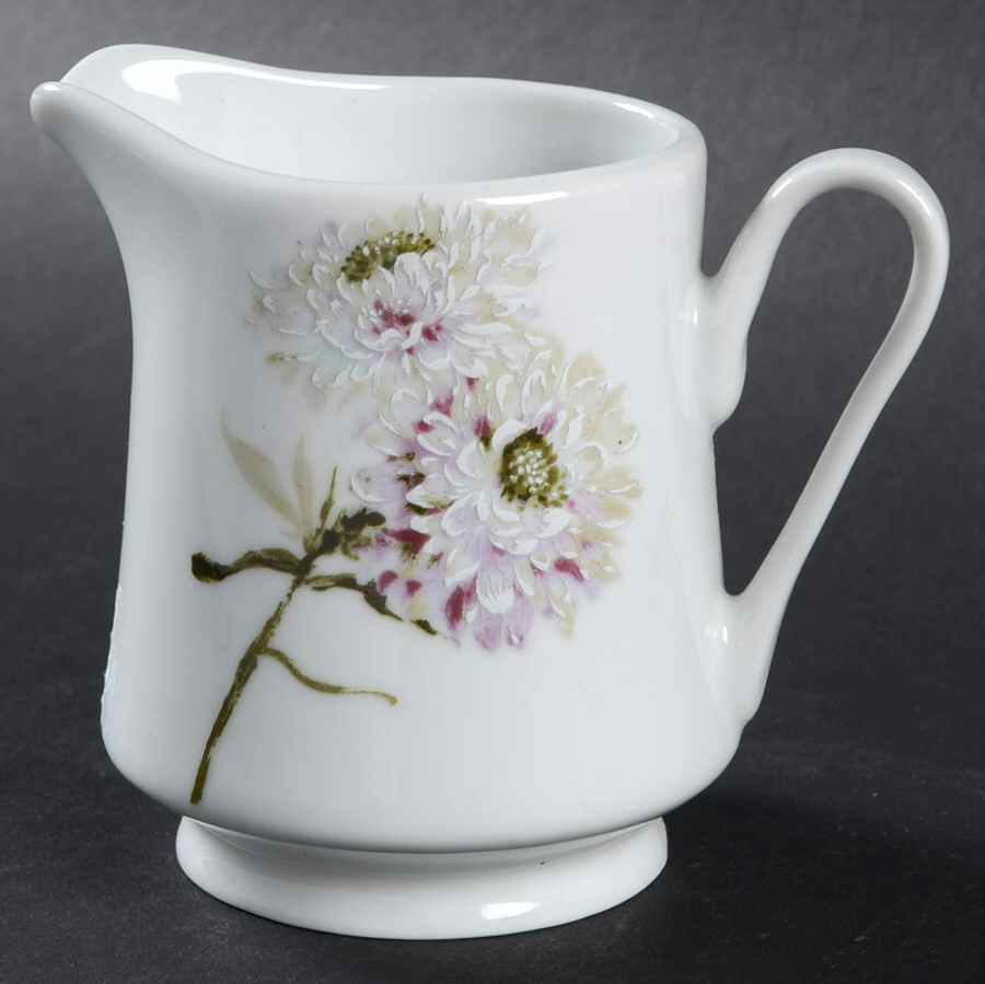 Silk Floral Lavender Creamer by Mikasa-1