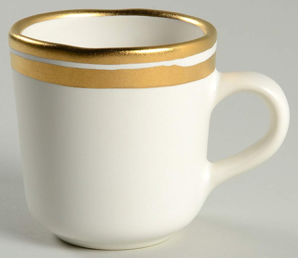 Lines Gold Flat Cup by Michael Wainwright-1