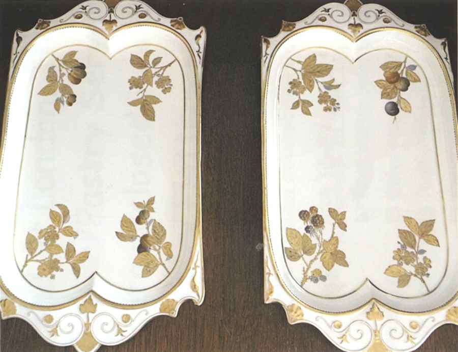 G4496 Rectangular Tray by Minton-1