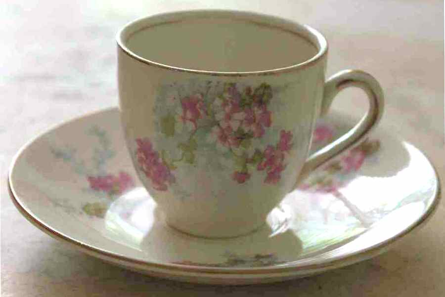 MEA352 Flat Demitasse Cup & Saucer Set by Alfred Meakin-1