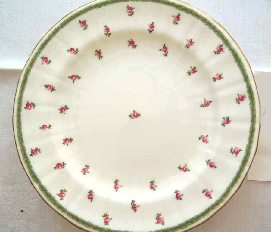 G8115 Ribbed (Scalloped) Salad Plate by Minton-1