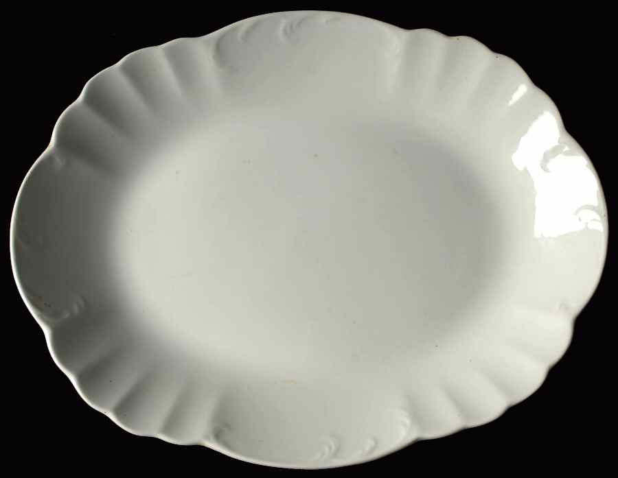 MAD238 14" Oval Serving Platter by John Maddock & Sons-1
