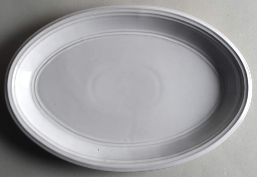 Arctic White (Rainforest) 13" Oval Serving Platter by Mainstays-1