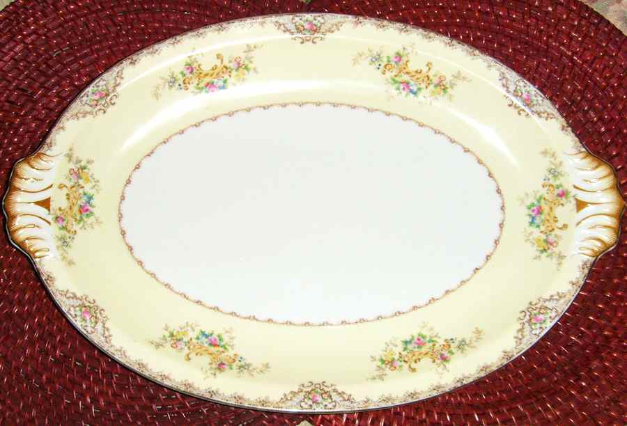 St. Mary 15" Oval Serving Platter by Meito-1