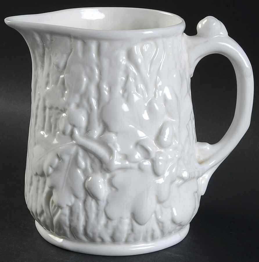 OA2231 32 Oz Pitcher by Minton-1