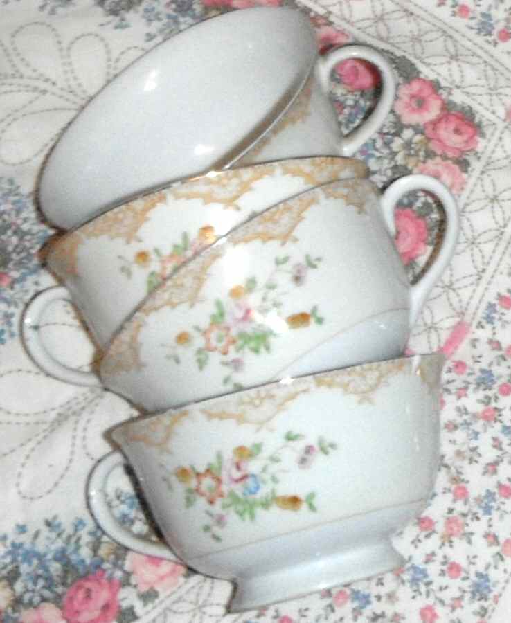 MH12 Footed Cup by Marco China-1