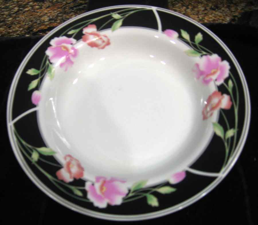 MEW8 Rim Soup Bowl by Meiwa-1