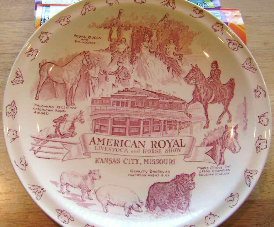 American Royal Dinner Plate by Metlox - Poppytrail - Vernon-1