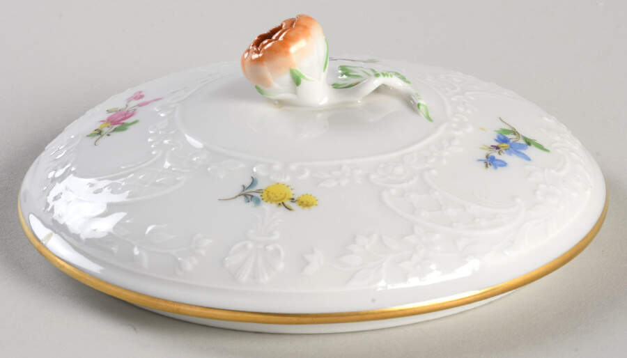 MSS192 Lid for Oversize Sugar Bowl by Meissen (Germany)-1