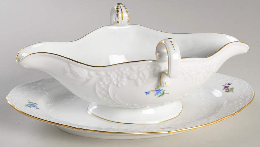 MSS192 Gravy Boat with Attached Underplate by Meissen (Germany)-1