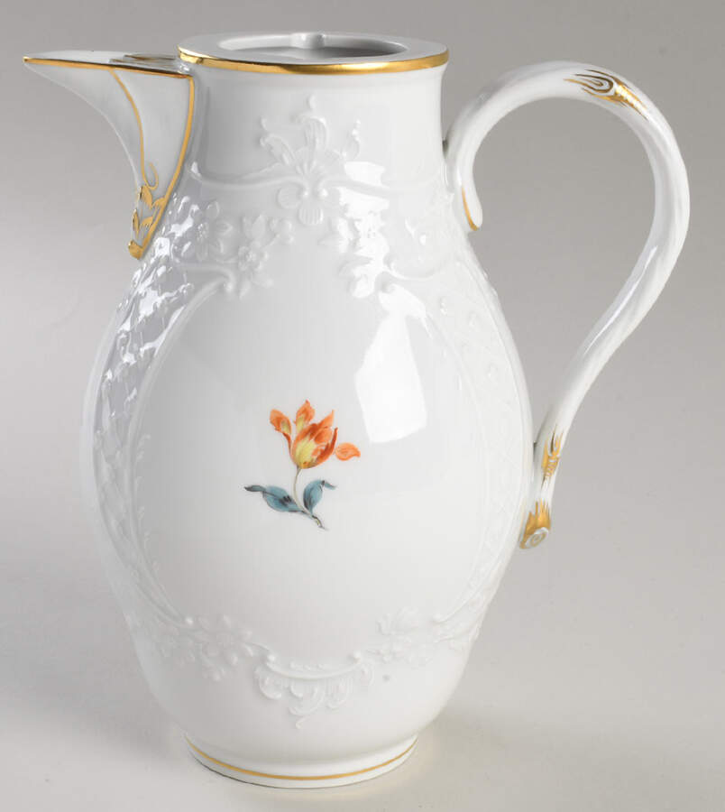 MSS192 Coffee Pot No Lid by Meissen (Germany)-1
