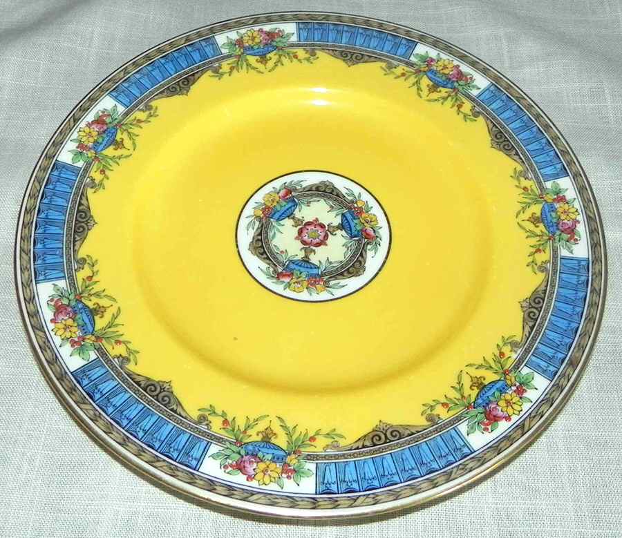 M292 Dinner Plate by Minton-1